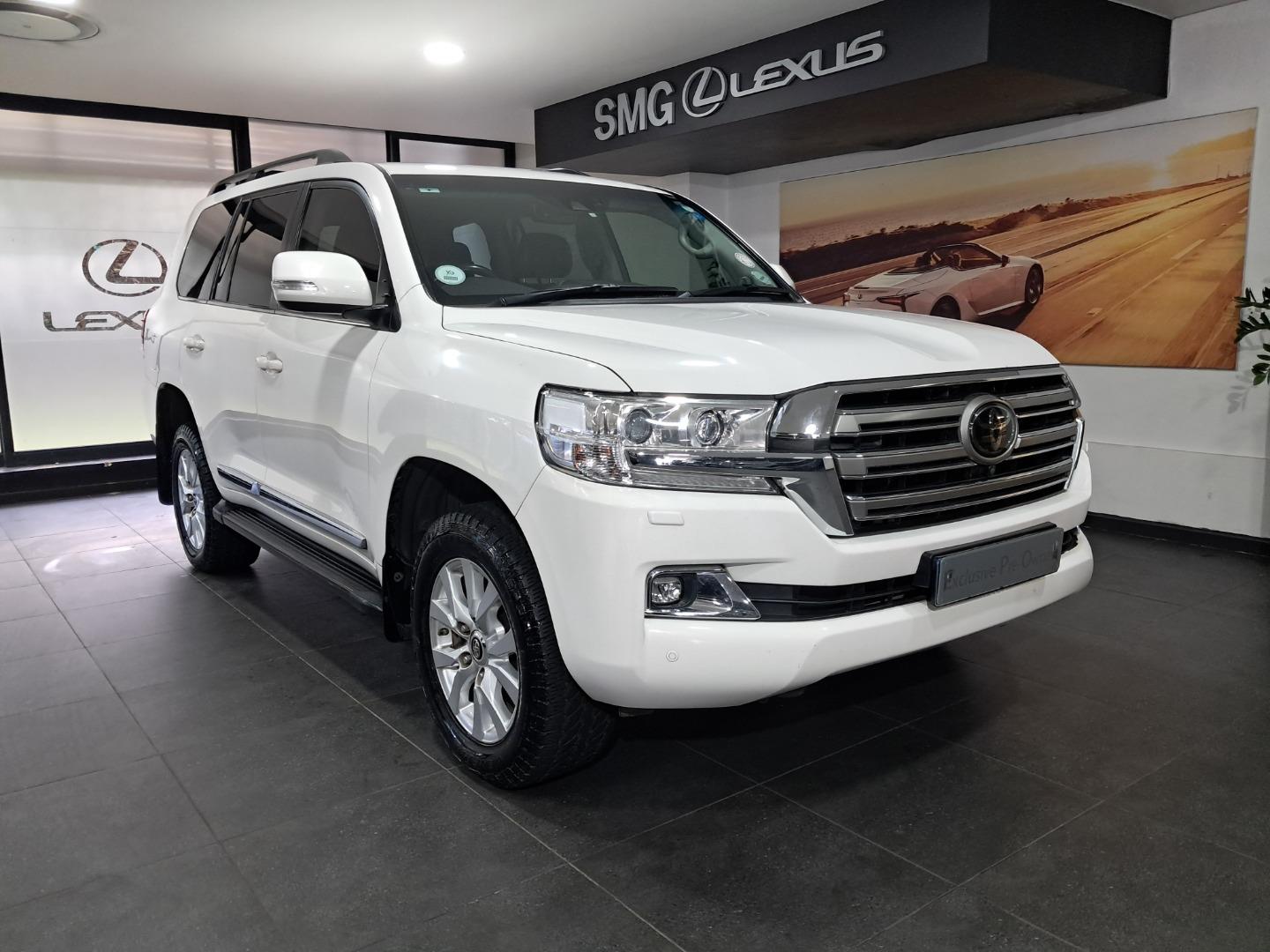Toyota Land Cruiser 200 4.5D-4D V8 VX-R